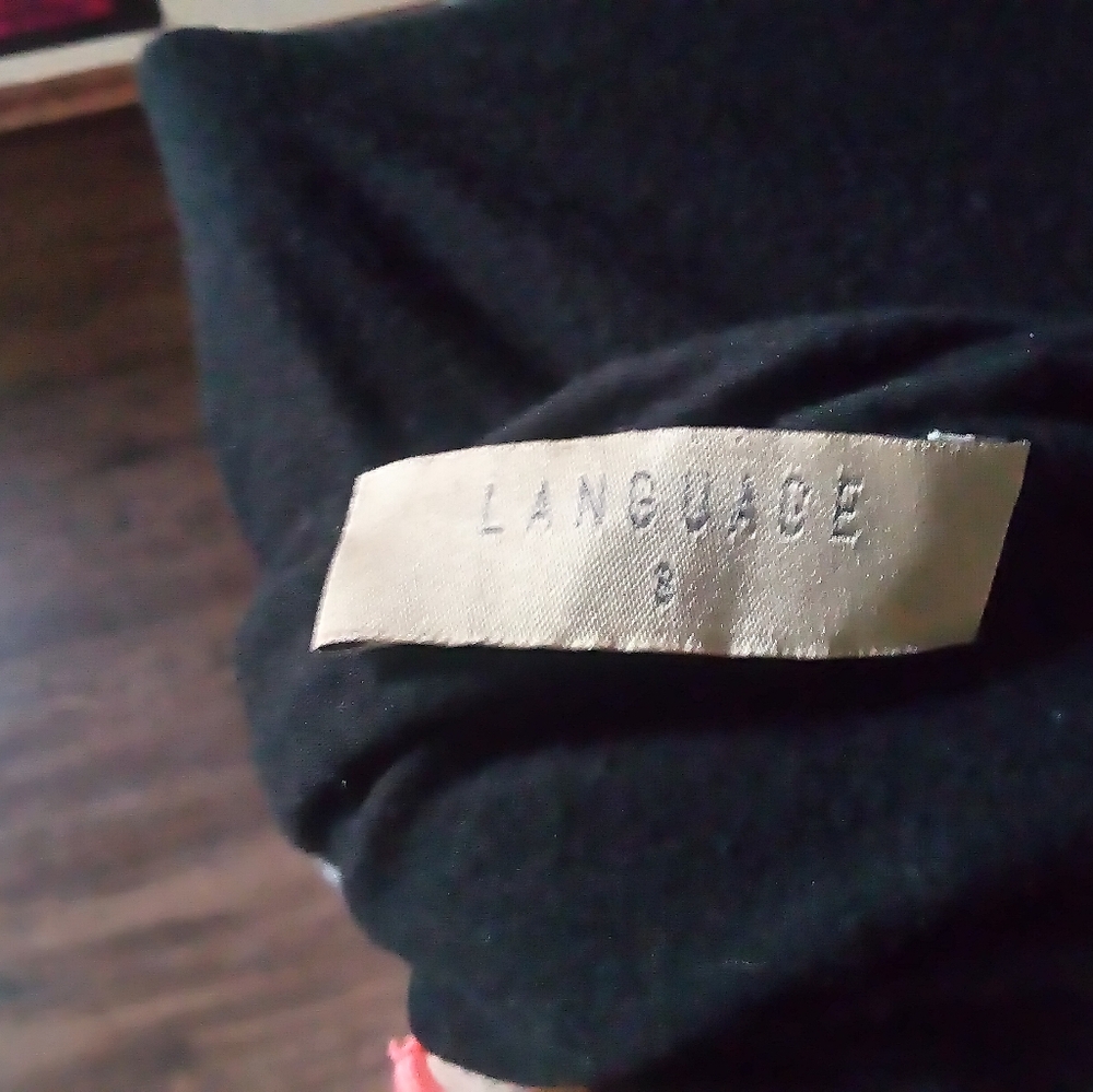 Preowned Language top - Picture 3 of 4